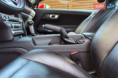Купе Ford Mustang 2015 в 