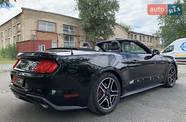 Кабриолет Ford Mustang 2019 в 