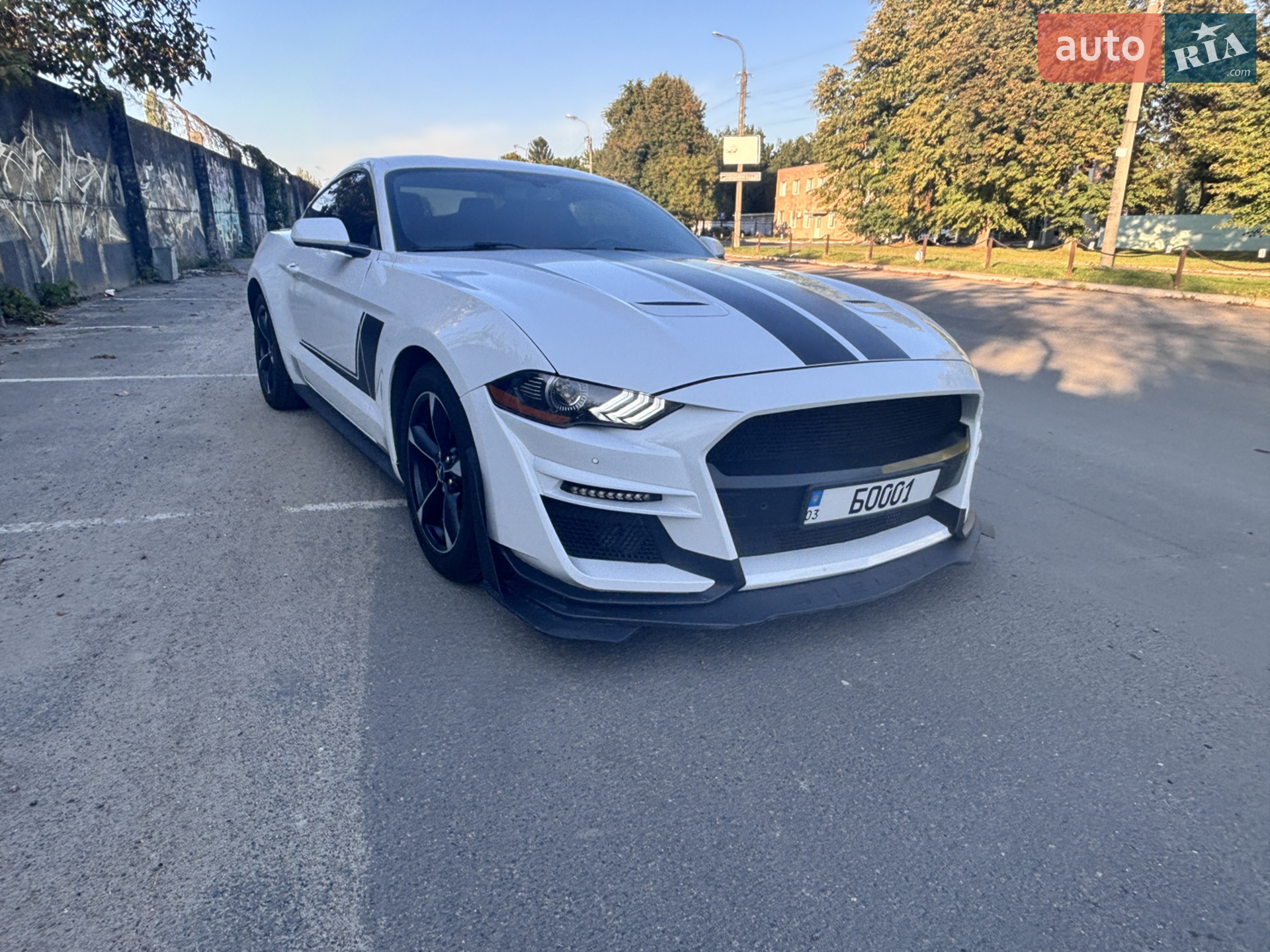 2019 Ford Mustang - мініатюра 4