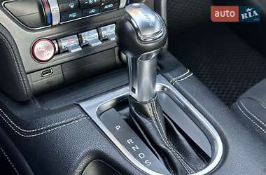 Купе Ford Mustang 2018 в 