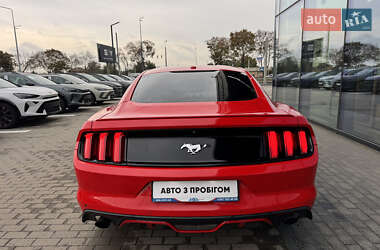 Купе Ford Mustang 2015 в 
