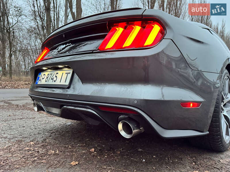 Купе Ford Mustang 2015 в Киеве фото 11 Купе Ford Mustang 2015 в Киеве