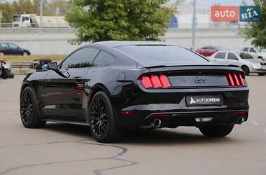 Купе Ford Mustang 2016 в 