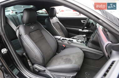 Купе Ford Mustang 2016 в 