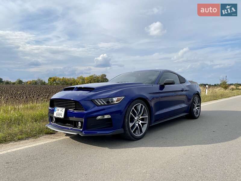 Купе Ford Mustang 2015 в Житомирі фото 2 Купе Ford Mustang 2015 в Житомирі