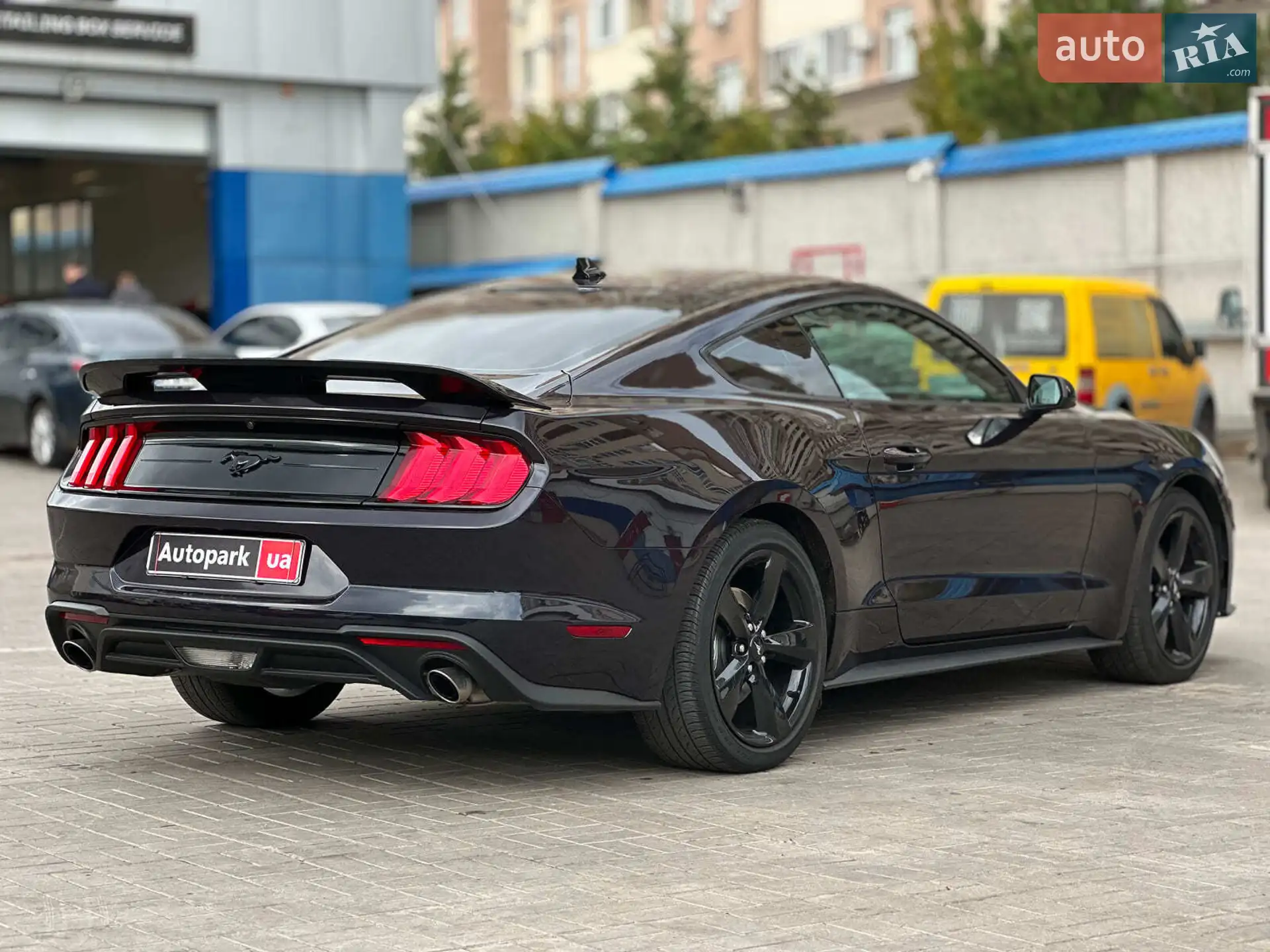 2022 Ford Mustang - мініатюра 5