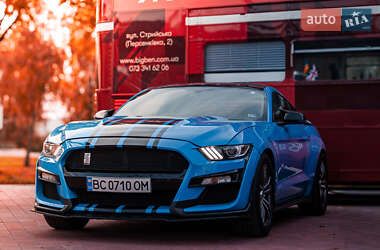 Купе Ford Mustang 2017 в Львове