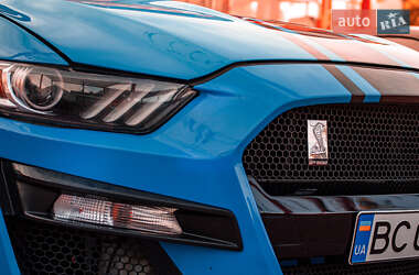 Купе Ford Mustang 2017 в 