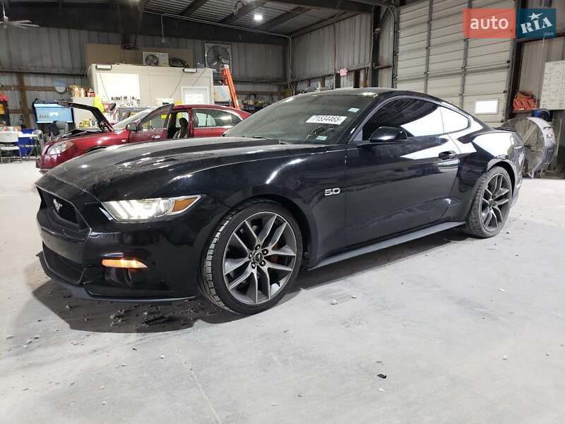 Купе Ford Mustang 2016 в Луцьку