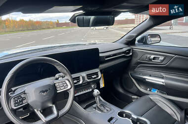 Купе Ford Mustang 2024 в 