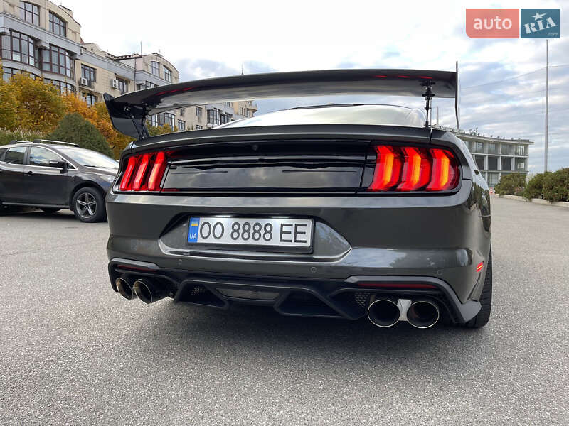 Купе Ford Mustang 2019 в Києві