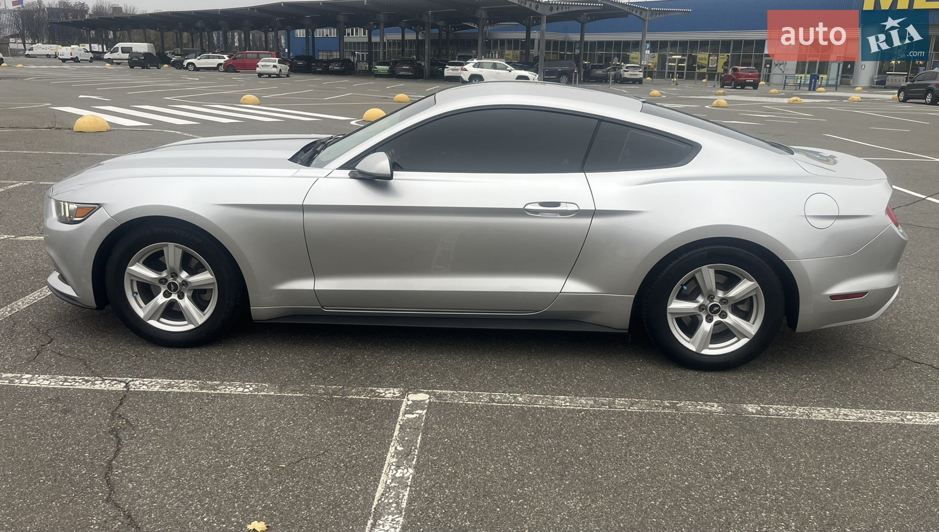 2017 Ford Mustang - мініатюра 3