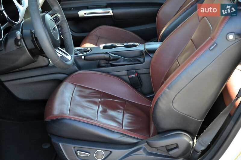 Купе Ford Mustang 2017 в Киеве фото 23 Купе Ford Mustang 2017 в Киеве