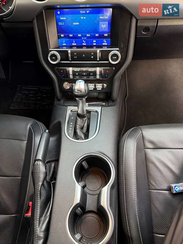 Купе Ford Mustang 2019 в Киеве фото 24 Купе Ford Mustang 2019 в Киеве