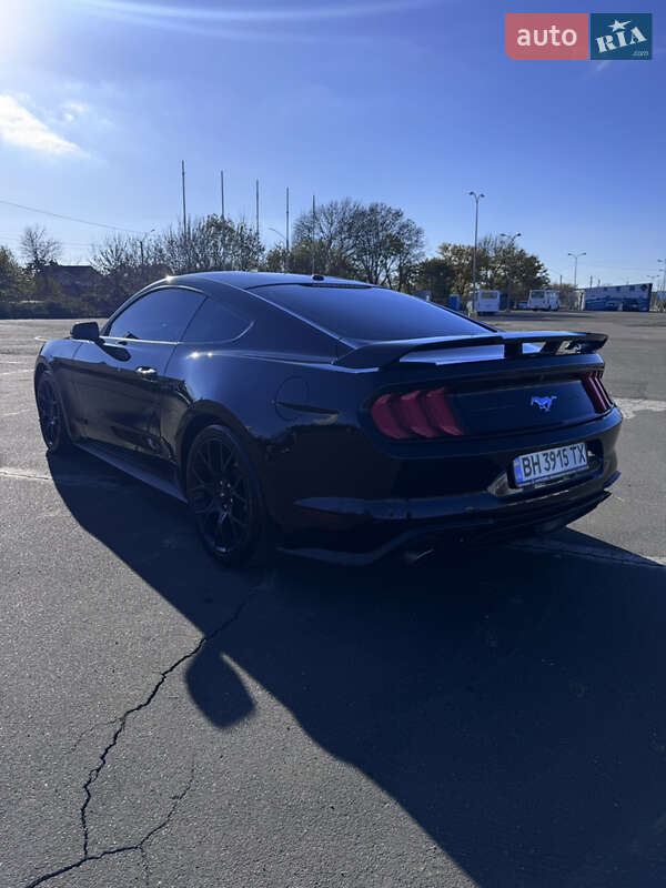 Купе Ford Mustang 2018 в Одесі фото 6 Купе Ford Mustang 2018 в Одесі