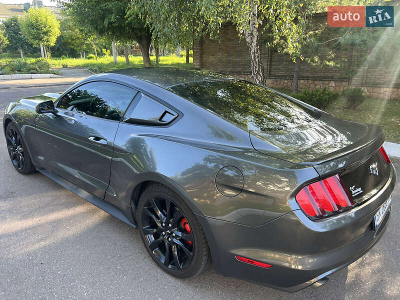 Купе Ford Mustang 2017 в Рівному фото 11 Купе Ford Mustang 2017 в Рівному