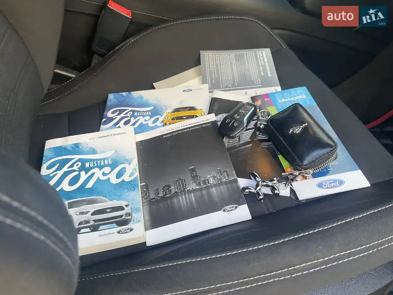 Купе Ford Mustang 2017 в Рівному документ 2 фото Купе Ford Mustang 2017 в Рівному документ