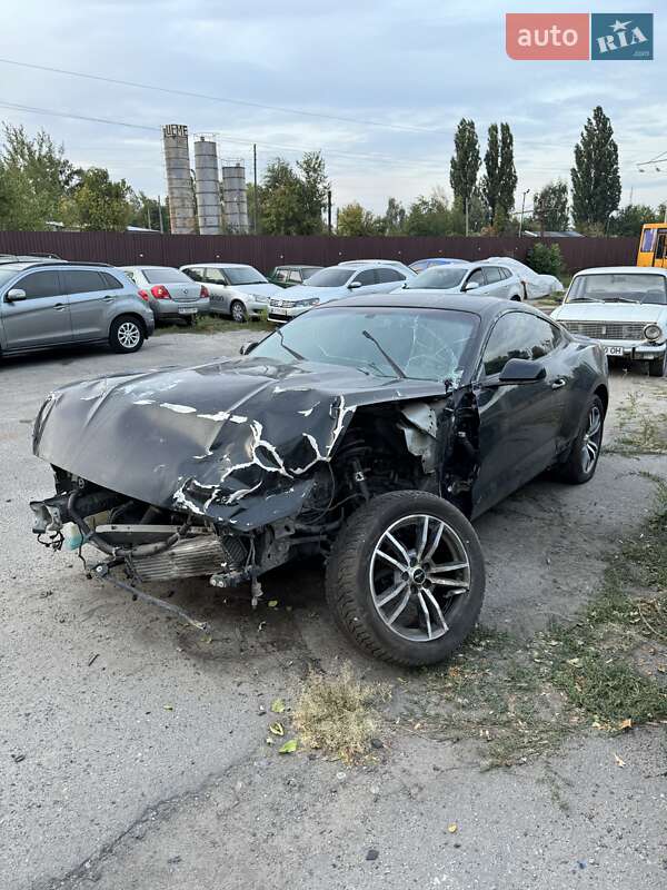 Купе Ford Mustang 2017 в Полтаве фото 4 Купе Ford Mustang 2017 в Полтаве