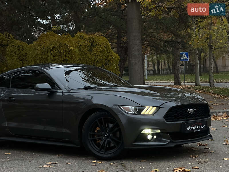 Купе Ford Mustang 2016 в Миколаєві фото 10 Купе Ford Mustang 2016 в Миколаєві