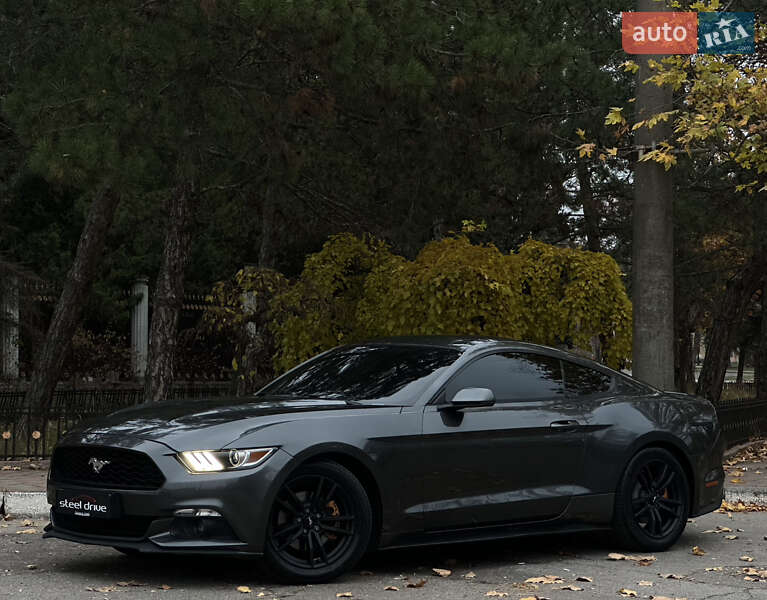 Купе Ford Mustang 2016 в Миколаєві фото 16 Купе Ford Mustang 2016 в Миколаєві