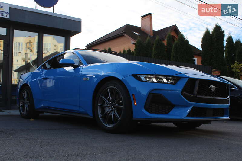 Купе Ford Mustang 2024 в Киеве
