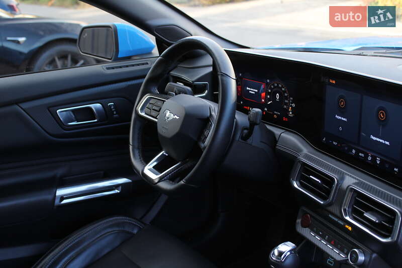 Купе Ford Mustang 2024 в Киеве