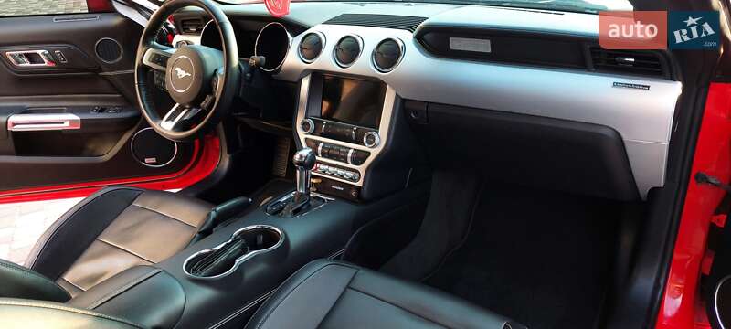 Купе Ford Mustang 2017 в Горишних Плавнях