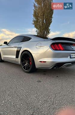 Купе Ford Mustang 2016 в Одессе