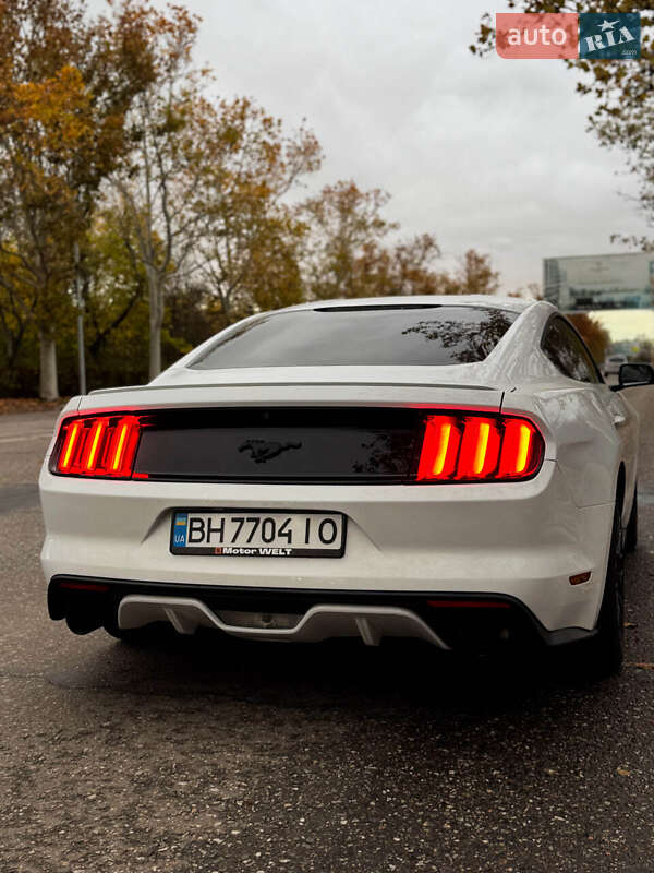 Купе Ford Mustang 2015 в Одессе фото 6 Купе Ford Mustang 2015 в Одессе