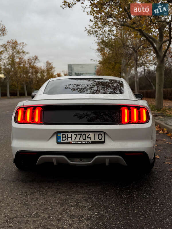 Купе Ford Mustang 2015 в Одессе фото 7 Купе Ford Mustang 2015 в Одессе