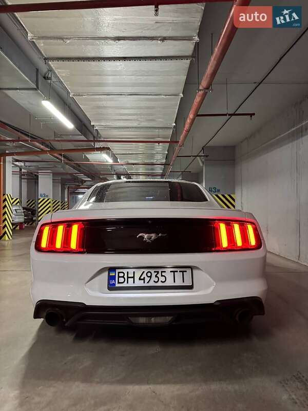 Купе Ford Mustang 2018 в Одесі