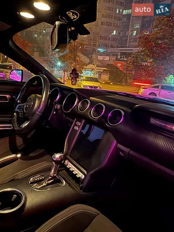 Купе Ford Mustang 2018 в Одесі