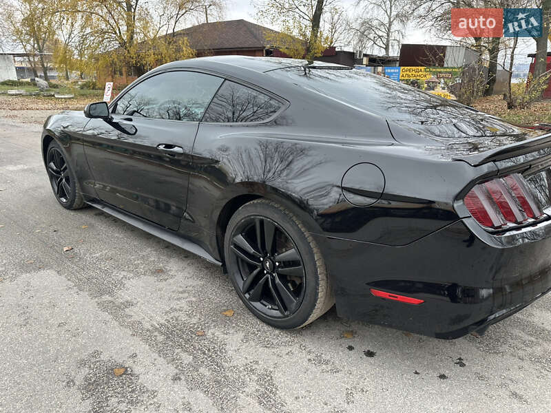 Купе Ford Mustang 2015 в Дніпрі фото 7 Купе Ford Mustang 2015 в Дніпрі
