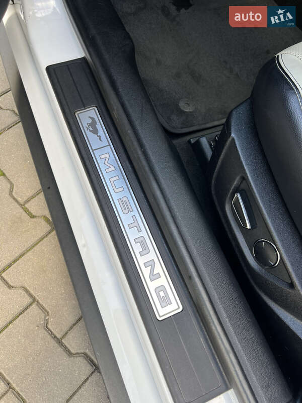 Купе Ford Mustang 2017 в Одесі фото 20 Купе Ford Mustang 2017 в Одесі