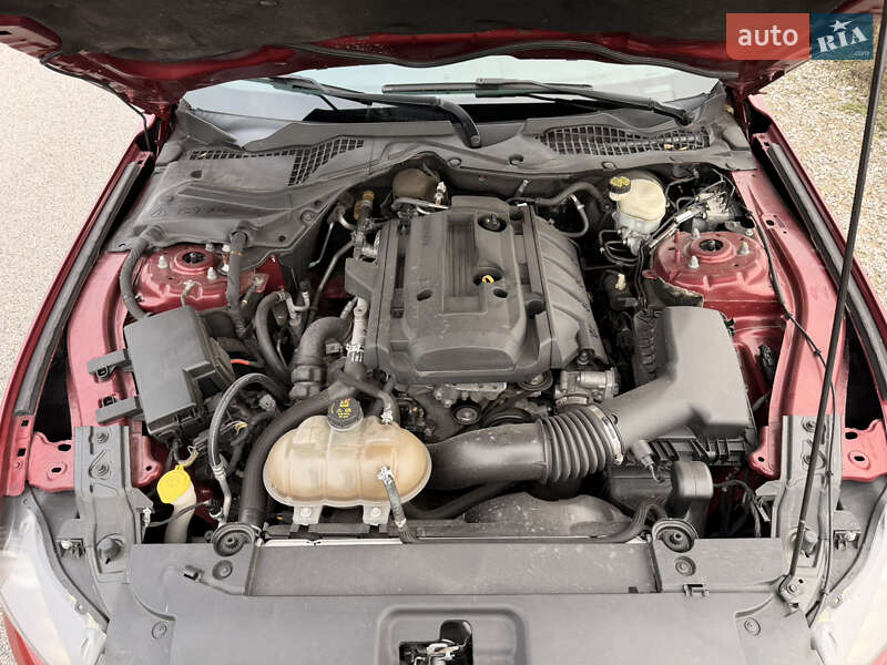 Купе Ford Mustang 2016 в Киеве