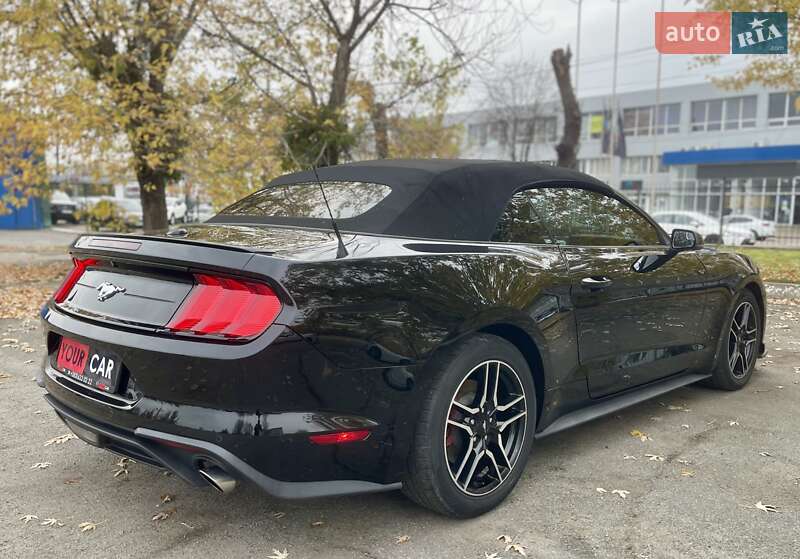 Кабріолет Ford Mustang 2019 в Києві