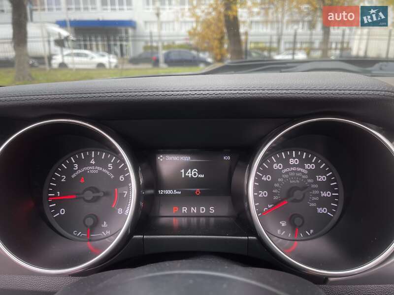 Кабріолет Ford Mustang 2019 в Києві