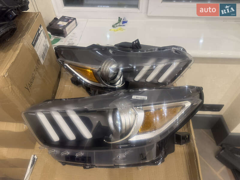 Купе Ford Mustang 2016 в Львове