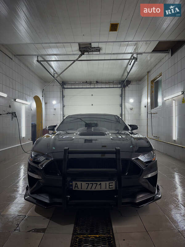 Купе Ford Mustang 2018 в Киеве фото 6 Купе Ford Mustang 2018 в Киеве