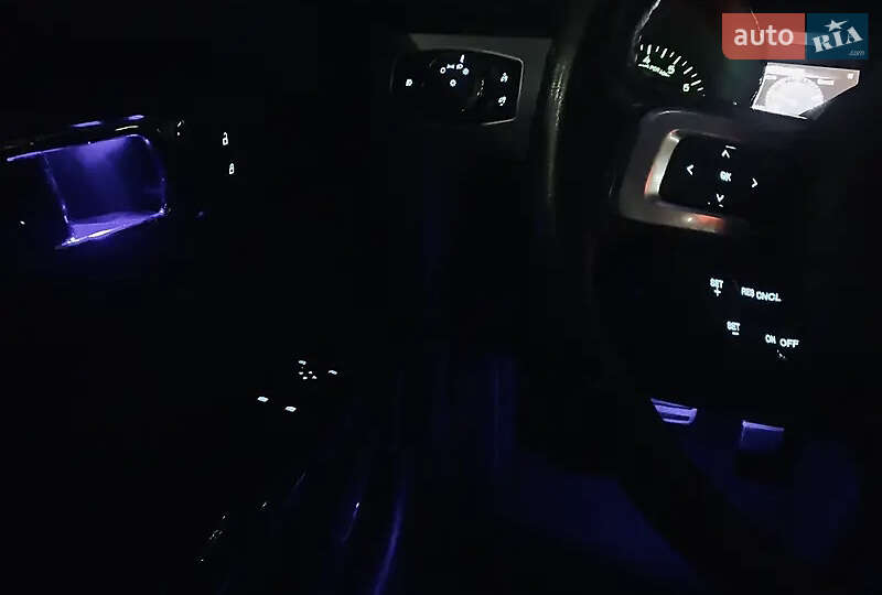 Купе Ford Mustang 2015 в Києві