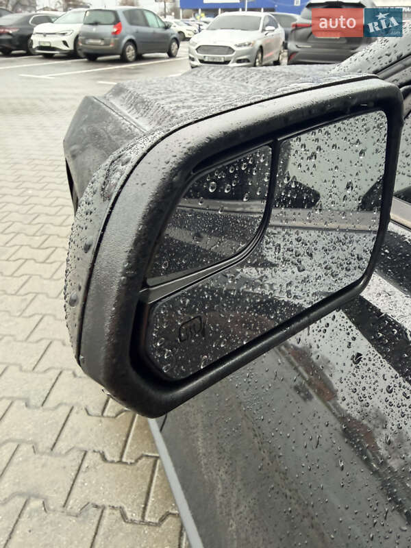 Купе Ford Mustang 2015 в Києві