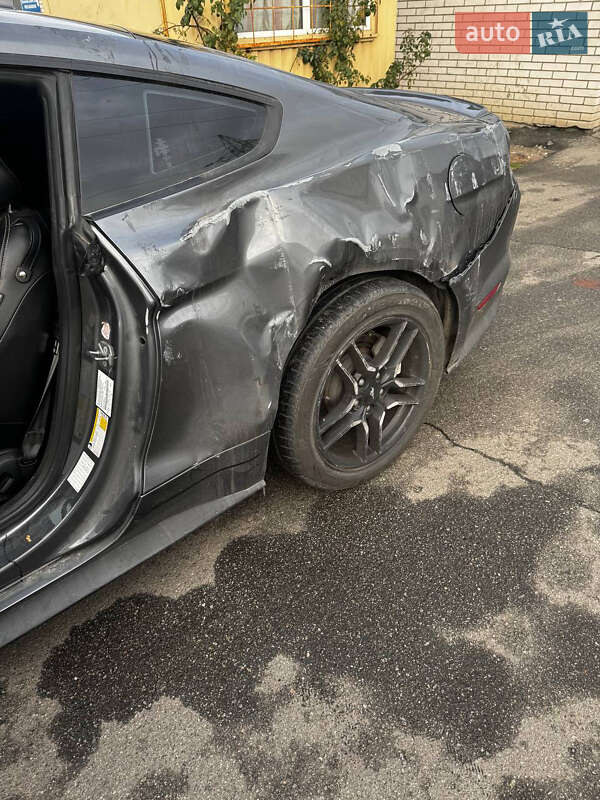 Купе Ford Mustang 2021 в Києві