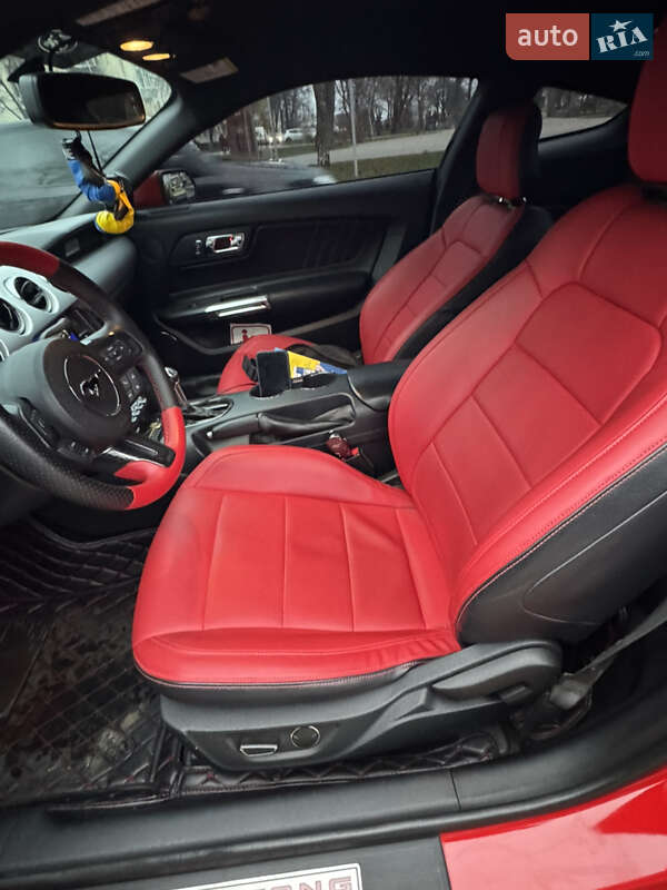 Купе Ford Mustang 2016 в Полтаві фото 13 Купе Ford Mustang 2016 в Полтаві