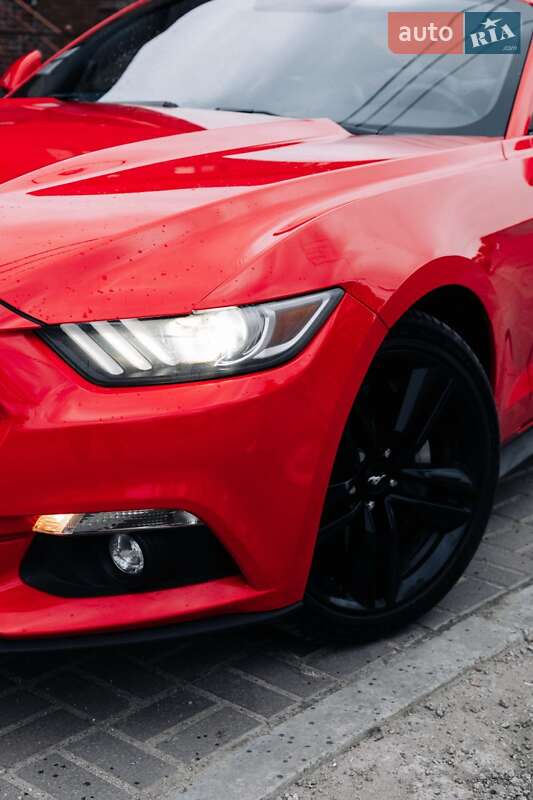 Купе Ford Mustang 2017 в Кропивницком
