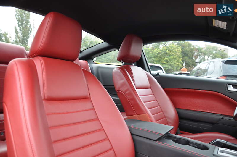 Купе Ford Mustang 2006 в Одессе фото 30 Купе Ford Mustang 2006 в Одессе