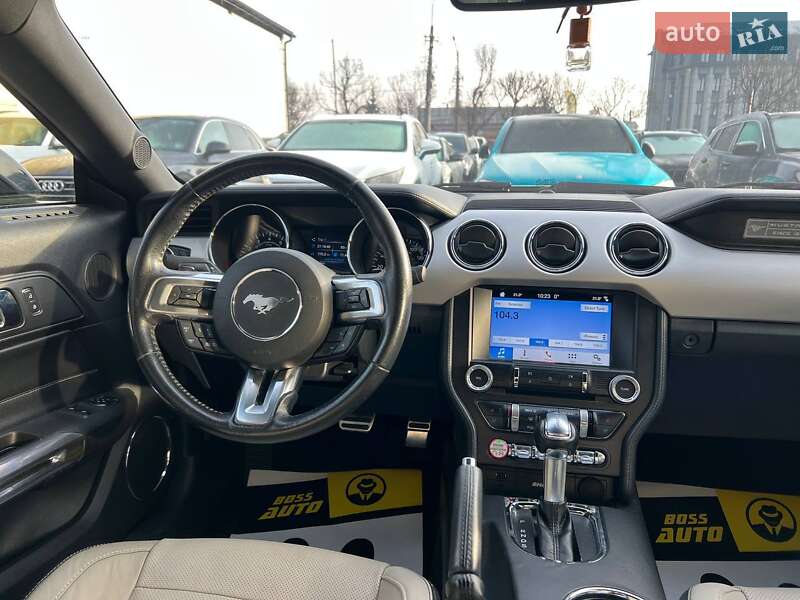 Купе Ford Mustang 2016 в Ивано-Франковске