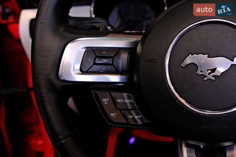 Кабриолет Ford Mustang 2017 в Одессе