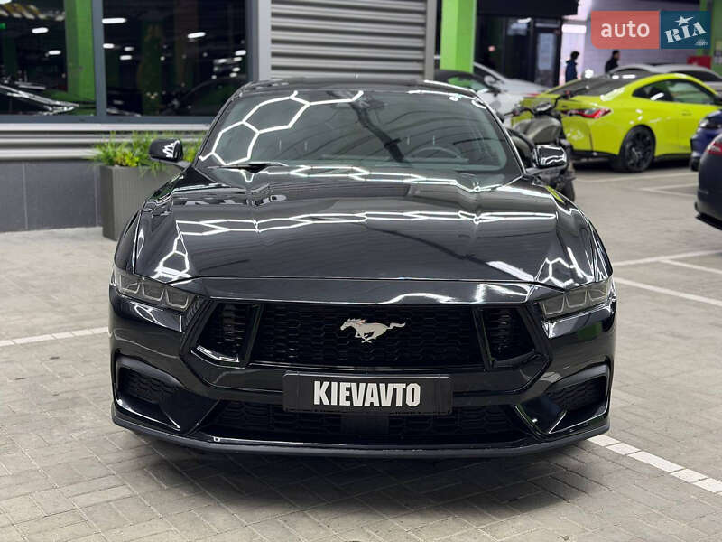 Купе Ford Mustang 2023 в Києві