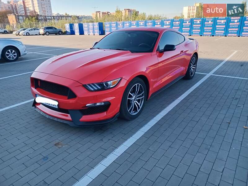 Купе Ford Mustang 2016 в Виннице