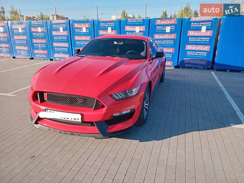 Купе Ford Mustang 2016 в Виннице
